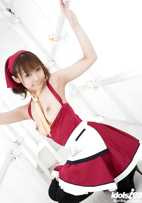 Misa Kikouden: Slim Japanese Babe Strips Out of Her Panties – photo 6 of 16