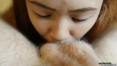 Filipina Takes Bareback Cock and Gets a Creampie – photo 4 of 17