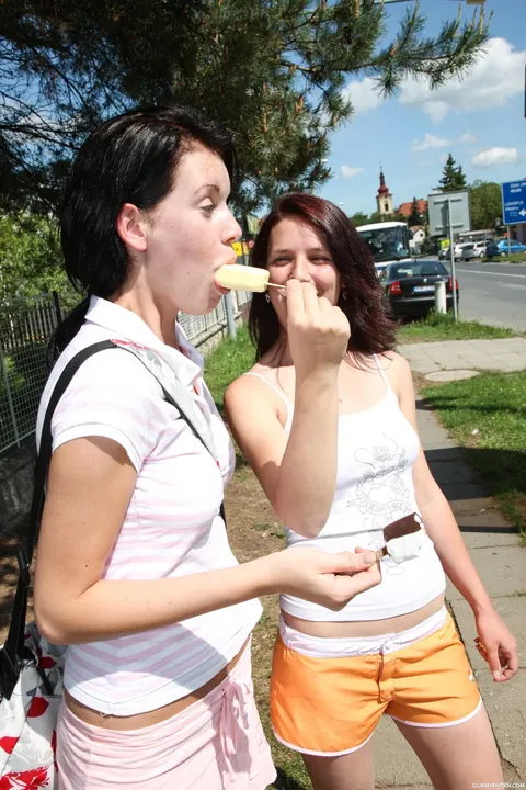 Tall Women in Skirts Finger and Lick Pussy Outdoors – photo 3 of 21