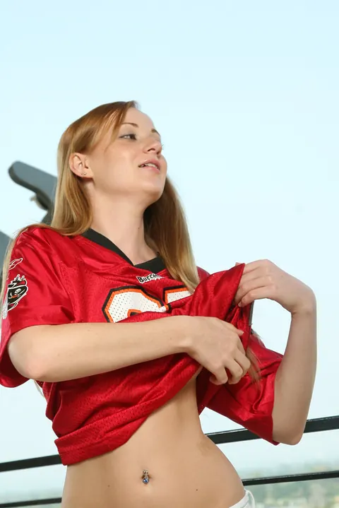Christine Michaels: Thick Redhead Strips Out of Her Panties on the Balcony – photo 4 of 21