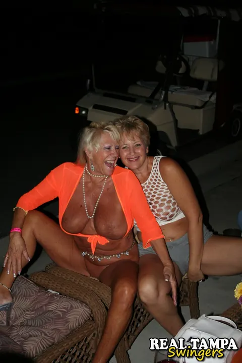 Kay Kummingz: Tall Blonde MILF with Big Tits Joins Group and Spreads Her Pussy – photo 2 of 20