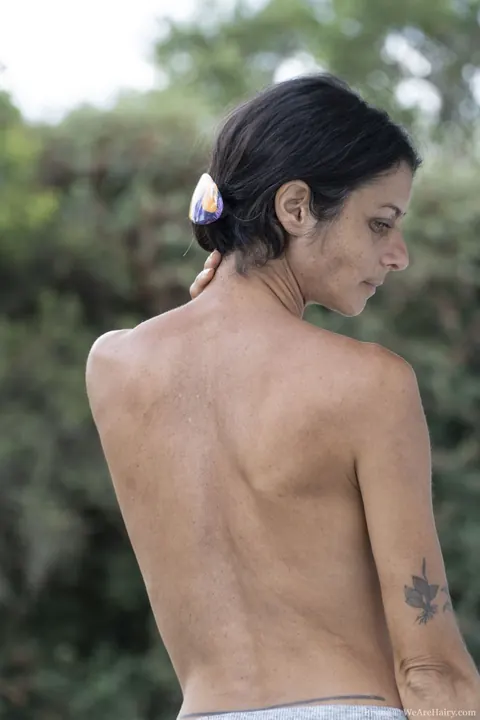 Short-Haired MILF Strips and Spreads Her Hairy Pussy Outdoors – photo 4 of 20