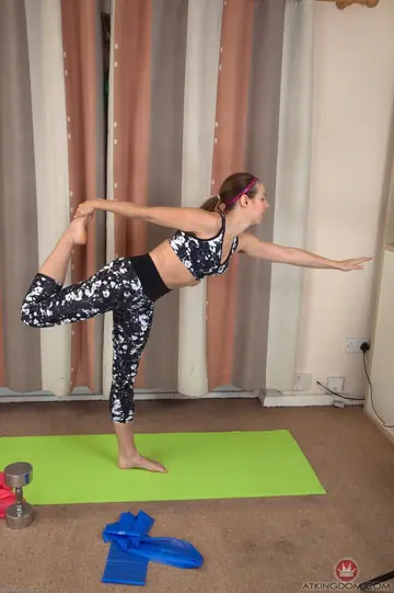 Mature British Brunette Bares Her Hairy Pussy on the Gym Yoga Mat