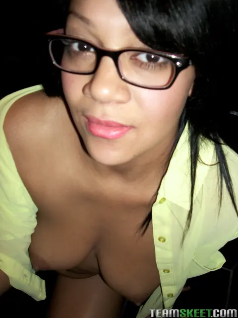 Krista Fox: Black Brunette with Big Tits and Glasses Spreads in the Bathroom – photo 16 of 16