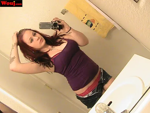 Redhead with Big Tits Poses in Lingerie for Mirror Selfies – photo 14 of 15