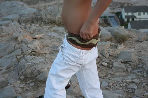 Kate Crush: Busty Brunette Strips Out of Her Jeans and Spreads Outdoors – photo 13 of 21