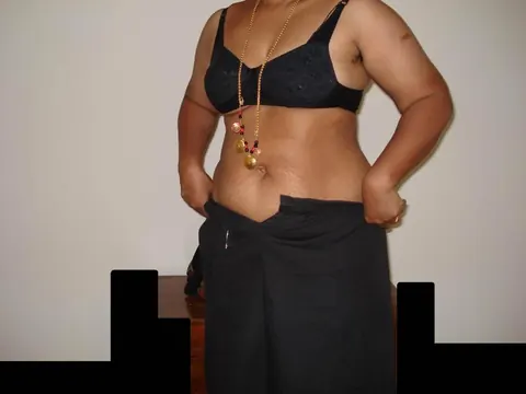 Curvy Indian MILF Undresses and Shows Her Hairy Pussy – photo 3 of 10