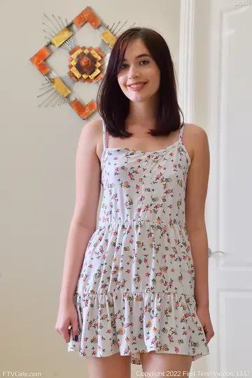 Gracie Mayy – Brunette with Small Natural Tits Toys Her Pussy and Ass in the Bathroom