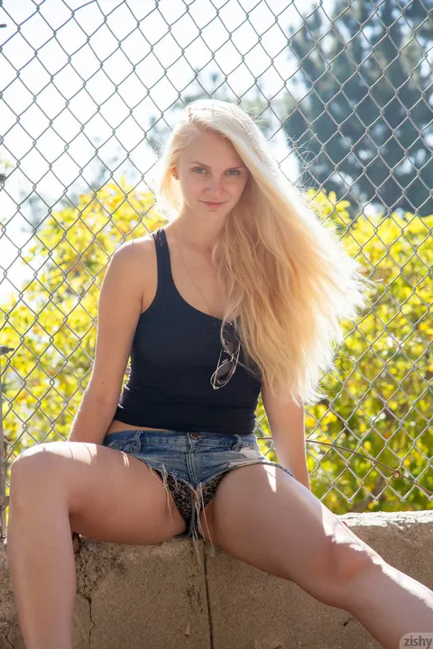 Dasha Krasova: Blonde Russian Flaunts Her Ass Outdoors in Lingerie and Shorts – photo 4 of 12