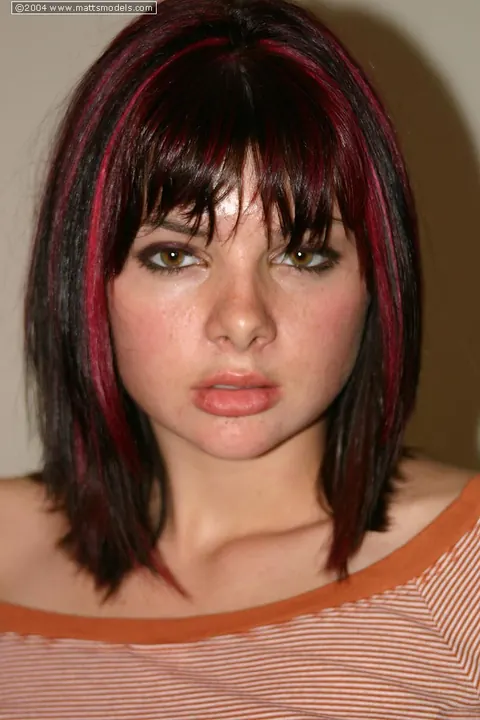 Brunette in a Skirt Pulls Panties Aside for Her Debut Spread – photo 4 of 16