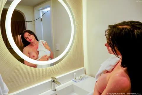 Busty MILF Spreads in the Hotel Shower – photo 15 of 21