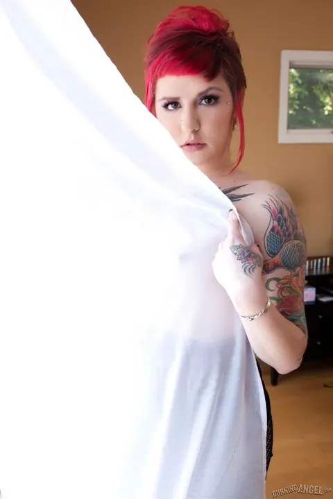 Short-Haired Redhead Spreads Wide and Gets Fucked – photo 12 of 17