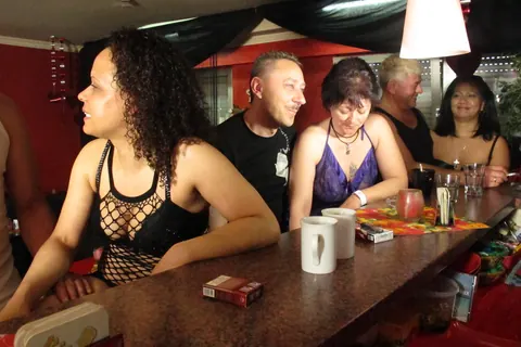 German MILF in a Bikini and Glasses Fucks in Public Group Action – photo 3 of 9