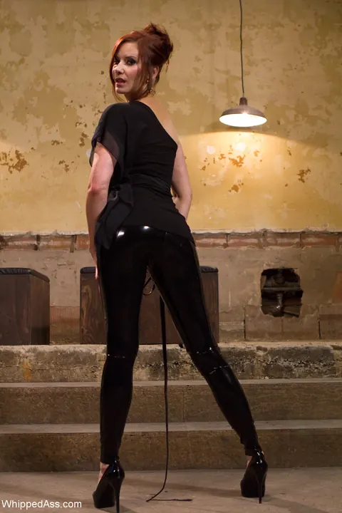 Bobbi Starr: Tall Redhead in Heels Tied Up for Lesbian Bondage Play – photo 16 of 20