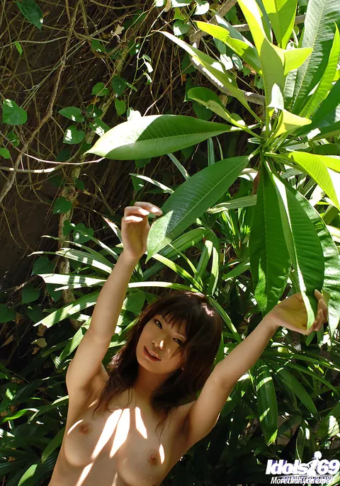 Hikari Hino: Redhead Japanese Babe Shows Her Big Natural Tits Outdoors – photo 11 of 15
