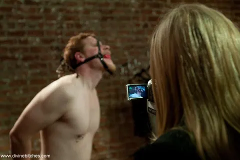 Aiden Starr: Petite Blonde MILF in Glasses Dominates with a Strap-On – photo 10 of 21