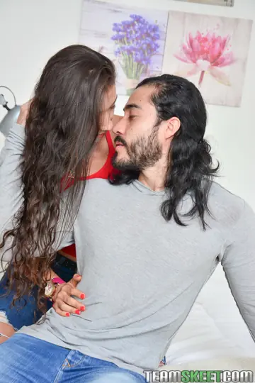 Colombian Brunette Sucks, Fucks and Takes a Facial