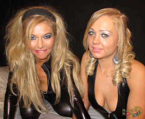 Blondie Blow: Blonde British MILF in Latex Lingerie Enjoys a Threesome – photo 13 of 14
