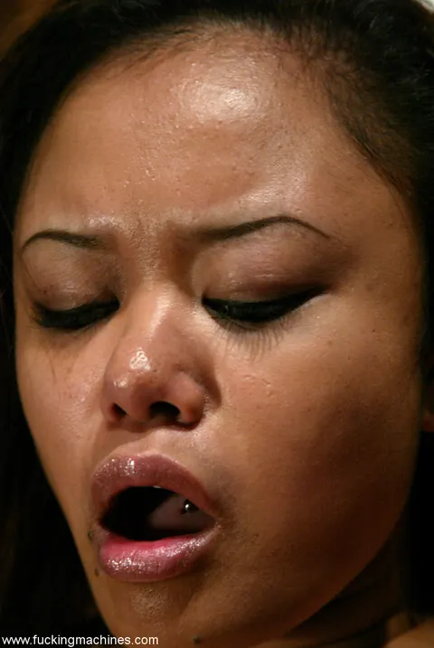 Annie Cruz: Short-Haired Asian Babe in Heels Squirts While Bound and Fingered – photo 15 of 20