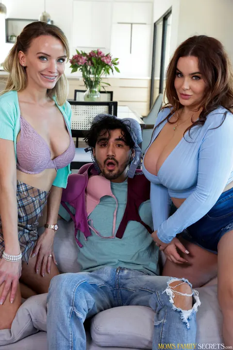 Natasha Nice: Busty Blonde and Brunette MILFs Share a Cock for Anal Threesome – photo 3 of 20