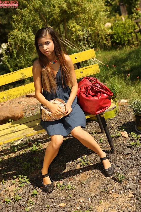 Nika Nikola: Thick Brunette Strips and Fingers Her Pussy on a Public Bench – photo 2 of 21