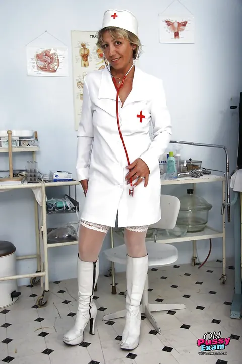 Miluse Havelova: Blonde MILF in a Nurse Uniform Masturbates with a Dildo – photo 1 of 16