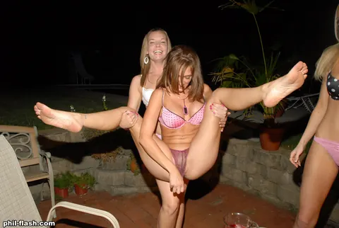 Megan QT: Blondes in Panties Finger and Lick Pussy by the Pool – photo 9 of 12