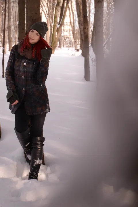 Redhead Strikes Poses Outdoors While Staying Clothed – photo 8 of 17