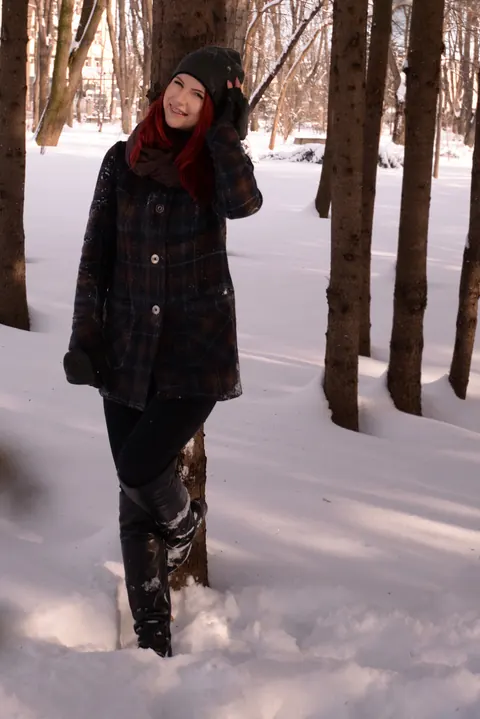 Redhead Strikes Poses Outdoors While Staying Clothed – photo 9 of 17