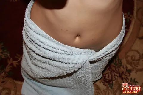Katya Mukhina: Amateur Redhead with Short Hair Spreads Her Shaved Pussy – photo 14 of 20