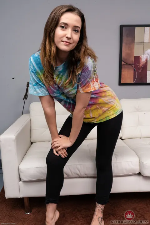 Brielle Woods: Petite Brunette Strips and Fingers Her Ass – photo 1 of 21
