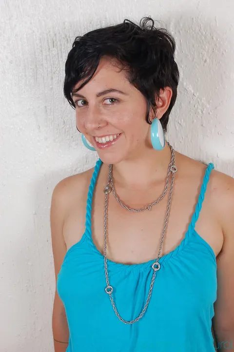 Nikki Silver: Busty Short-Haired Brunette Spreads Her Hairy Pussy – photo 3 of 21