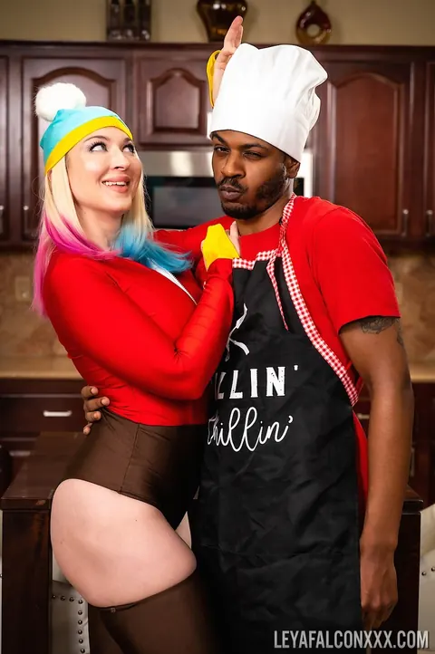 Leya Falcon: Busty Blonde Has Interracial Sex with a Black Man – photo 1 of 21
