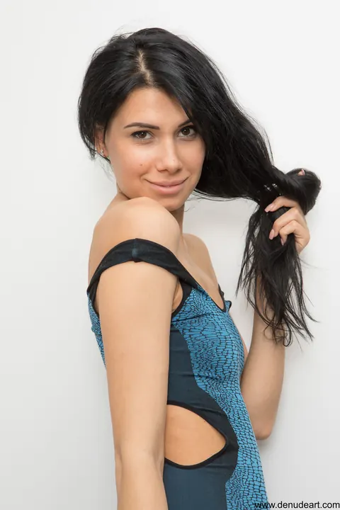 Brunette Strips Nude and Flaunts Her Small Tits – photo 10 of 14