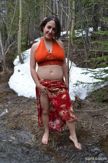 Busty Curly Brunette MILF Fingers Her Hairy Muff Outdoors