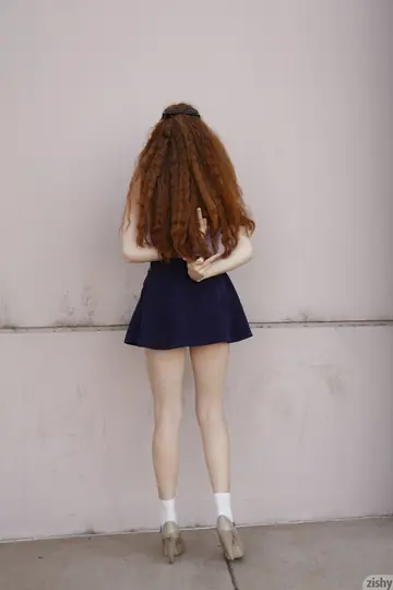 Petite Redhead Flashes Her Firm Booty in Public