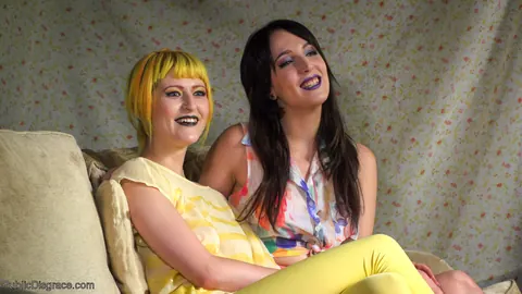 Frida Sante: Blonde and Brunette MILFs Suck Cock in Public BDSM Threesome – photo 21 of 21