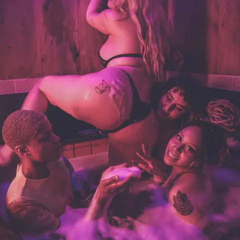 Chubby Trans Woman Undresses and Has Sex with Her Partner – photo 3 of 15