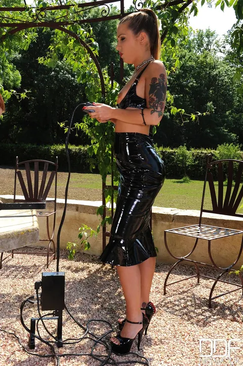 Cheryl Sweet: European Redhead MILF Bound and Toyed by Dominant Woman Outdoors – photo 3 of 21