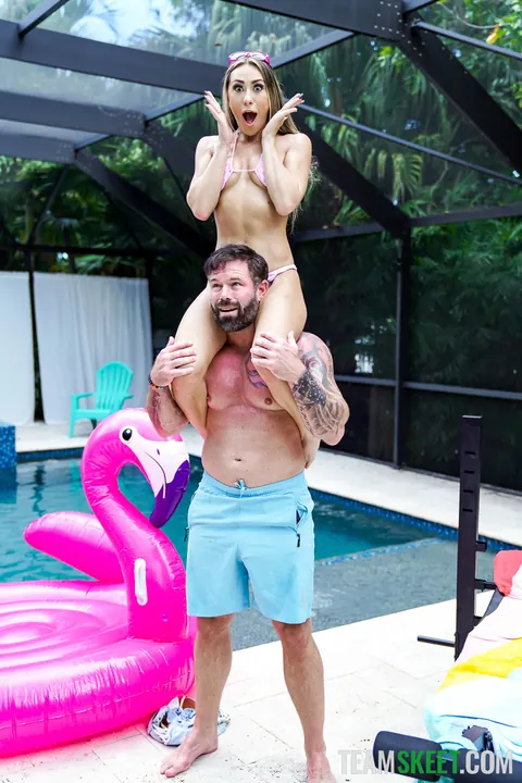 Mackenzie Mace: Petite Brunette in a Bikini Sucks Pool Boy and Gets Fucked Outdoors – photo 9 of 21