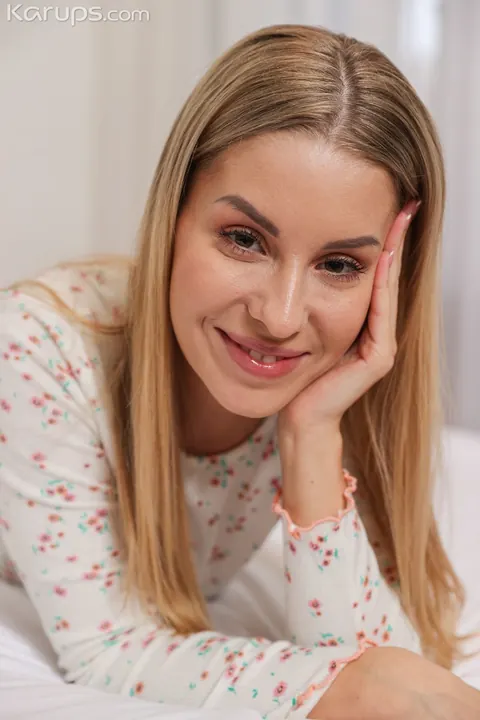 Lucky Bee: Skinny Czech Blonde Pulls Aside Her White Panties to Spread – photo 3 of 21