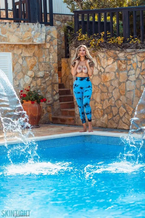 Thick Blonde MILF Strips Off Her Yoga Pants by the Pool – photo 8 of 12