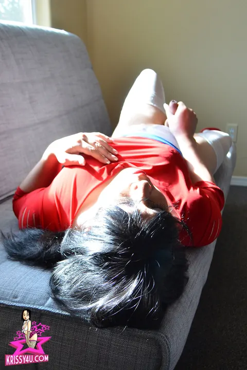Asian Trans Woman Strips Nude and Masturbates – photo 10 of 16