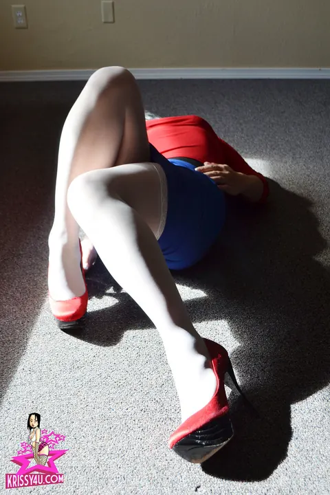 Asian Trans Woman Strips Nude and Masturbates – photo 2 of 16