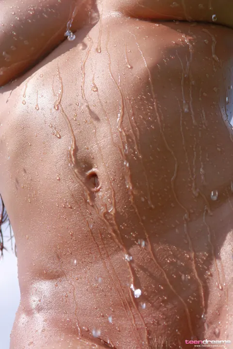Victoria Nelson: Woman Strips Nude and Poses with a Hose – photo 18 of 21