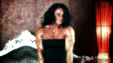 Debbie Bramwell: Brunette MILF Poses in the Gym – photo 2 of 21