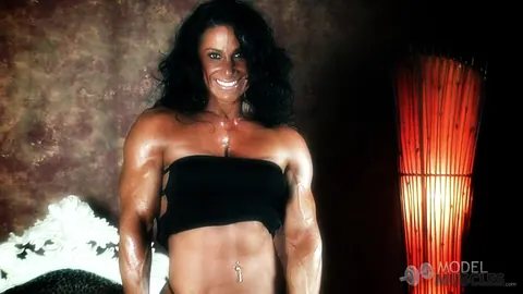 Debbie Bramwell: Brunette MILF Poses in the Gym – photo 19 of 21