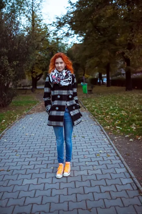 Petite Redhead Strips Out of Her Jeans and Spreads – photo 1 of 20