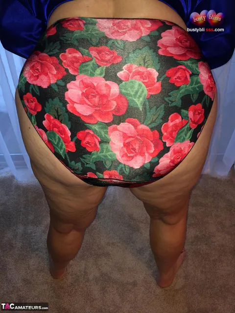 Bustybliss: Mature Brunette Shows Her Big Natural Tits and Feet in Panties – photo 5 of 16
