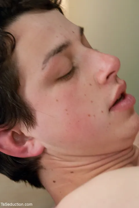 Trans Woman Dominates Bondage and Bareback Sex – photo 11 of 20